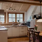 Luxurioese Schwarzwald Loft Heustock Mit Sauna Und Whirlpool Am Griesbachhof 티티제-노이슈타트