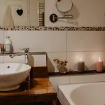 Luxurioese Schwarzwald Loft Heustock Mit Sauna Und Whirlpool Am Griesbachhof Titisee-Neustadt