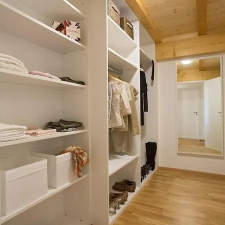 Luxurioese Schwarzwald Loft Heustock Mit Sauna Und Whirlpool Am Griesbachhof Titisee-Neustadt