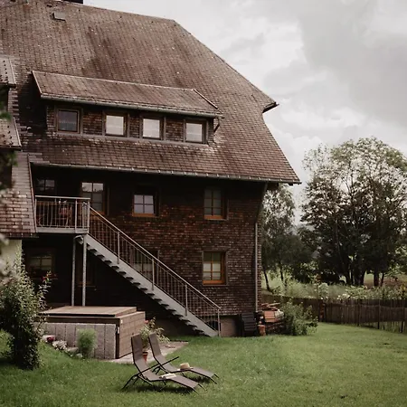 Luxurioese Schwarzwald Loft Heustock Mit Sauna Und Whirlpool Am Griesbachhof Apartman