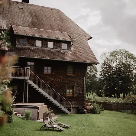 Luxuriöse Schwarzwald Loft Heustock Mit Sauna Und Whirlpool Am Griesbachhof Apartment *